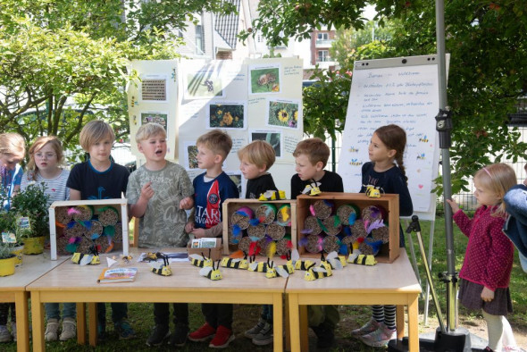 Mit Feuereifer bei der Sache waren die Kinder der katholischen Kita St. Martinus in Wevelinghoven beim Wildbienen-Projekt.