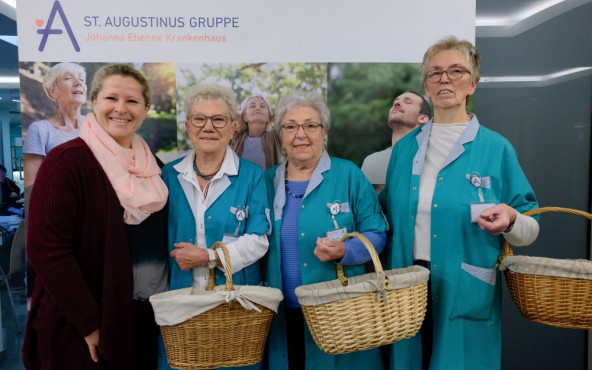 Zuhören und für andere da sein: Die Grünen Damen im Johanna-Etienne-Krankenhaus